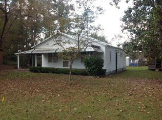 73 Parker St, Mc Rae, GA 31055
