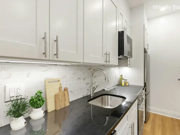 215 West 75th Street image 9 of 20