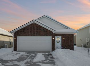 1431 Wigwam Ln, Martinsville, IN 46151