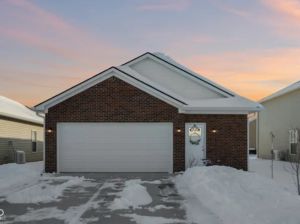 1431 Wigwam Ln, Martinsville, IN 46151