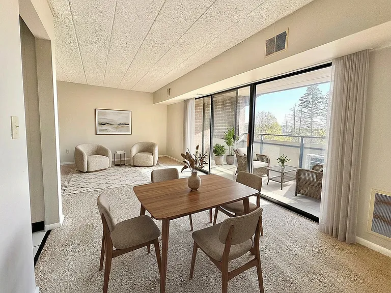 Large 1-Bedroom W/ Balcony - Staged