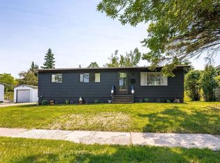19 Law Dr, Silver Bay, MN 55614