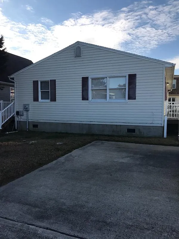 9305 Caribbean Drive — Photo 3