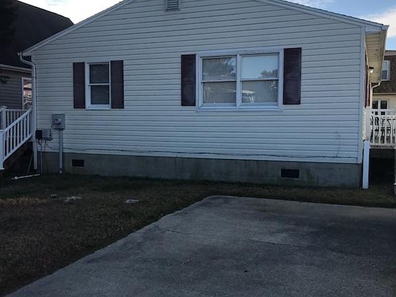 2 car parking porch/pad house front