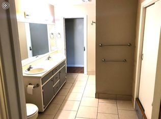 3355 Sunset Dr, Redding, CA 96001