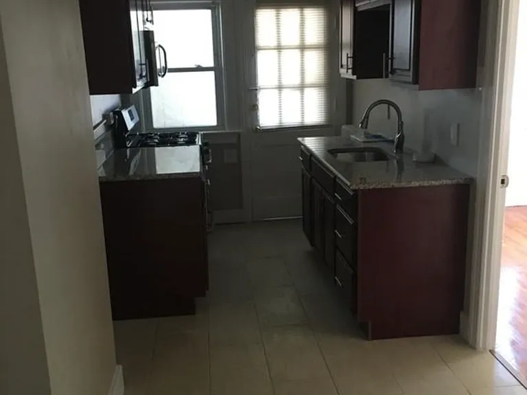 77 Winthrop Ave #2 — Photo 6