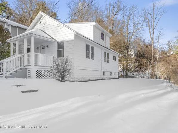 17 Nevins Street, Ellenville, NY 12428