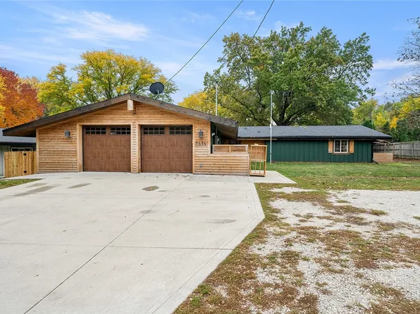 1614 McKinley Ave, Des Moines, IA 50315