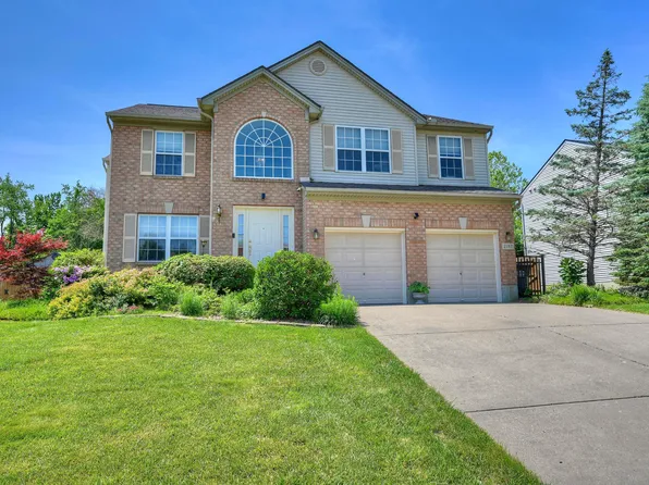 2187 Bluegrama Dr, Burlington, KY 41005