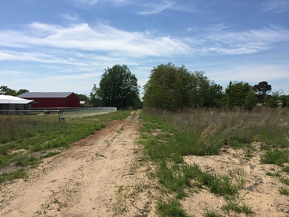4th image of Lynn Ln Lot 2
