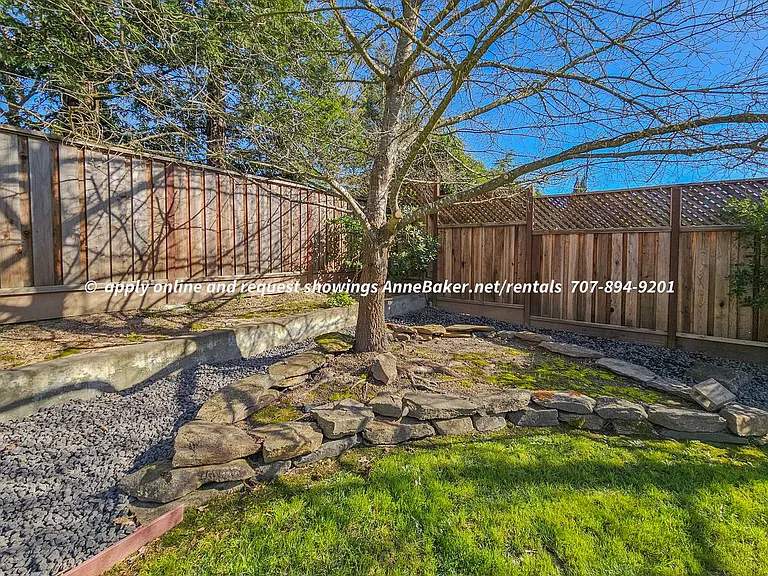 127 Melva Ct — Photo 32