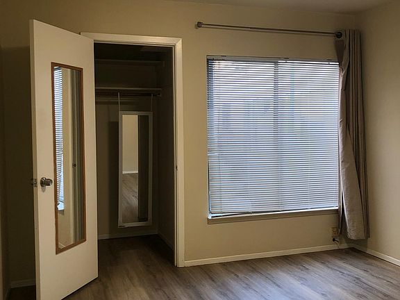 4th image of 174 12th Ave APT 4