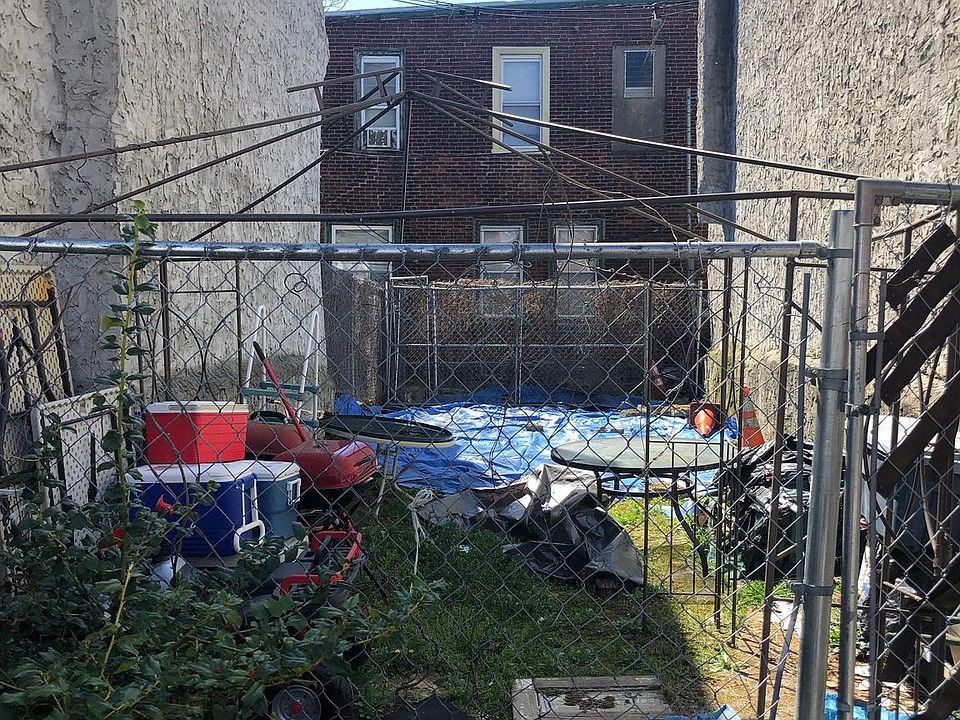 2nd image of 2938 W Norris St