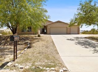 13604 E Dawn Dr, Vail, AZ 85641