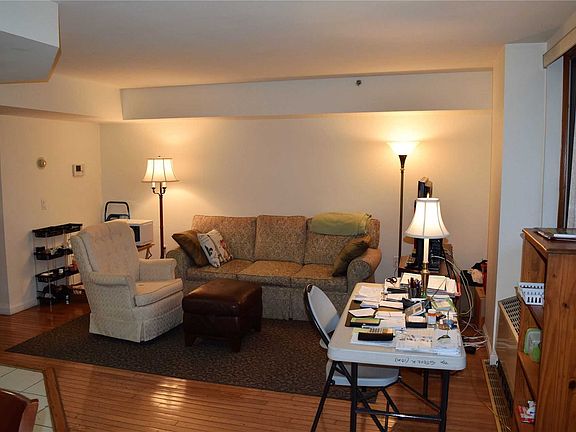 4th image of 63-47 Booth St #6C