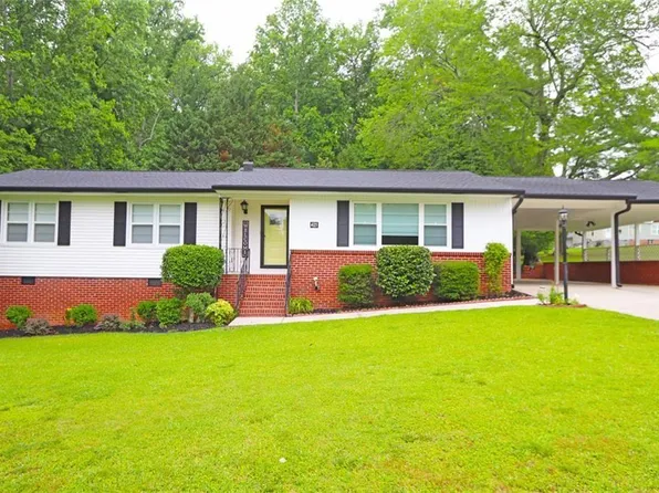405 Church St, Bremen, GA 30110