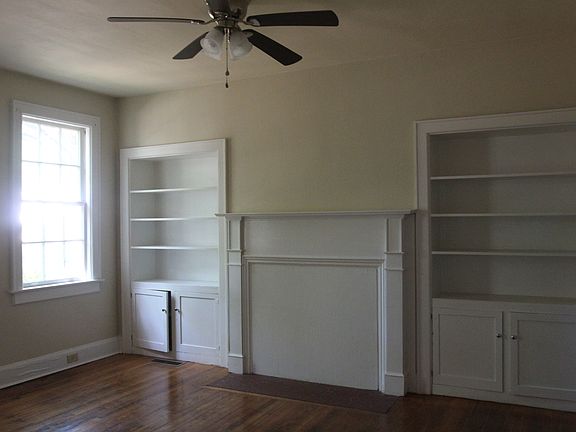 3rd image of 907 W Society Ave #B