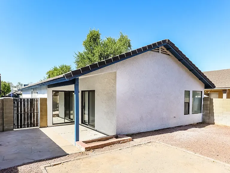7608 W Mescal St — Photo 14
