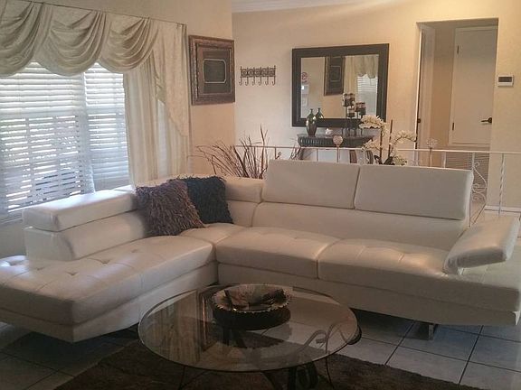 5th image of 4151 NW 51st Ave