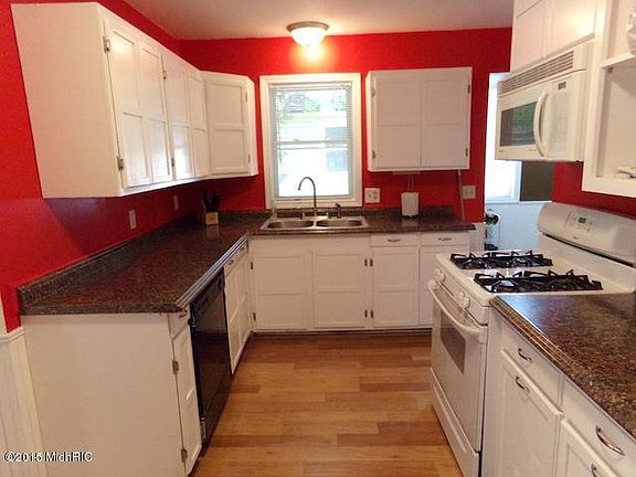 2nd image of 2229 Bristol Ave NW