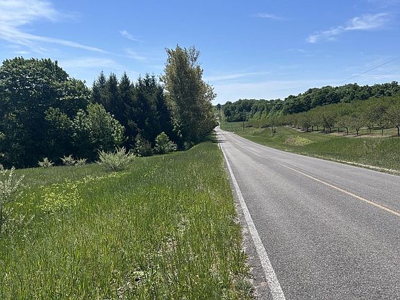 3rd image of 0 S Maple Valley Rd