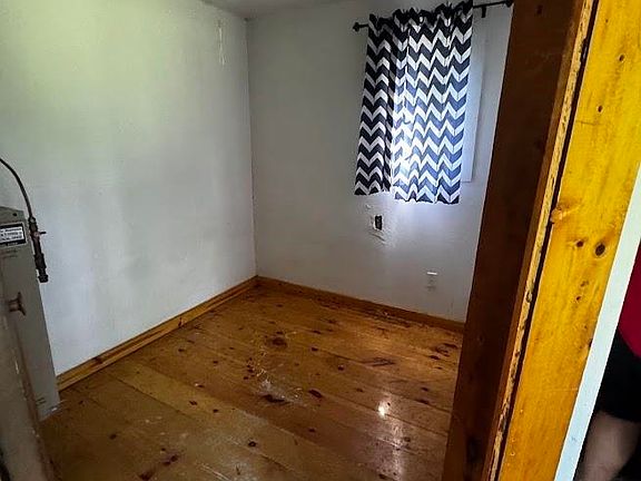 4th image of 3901 W Beechnut Ave