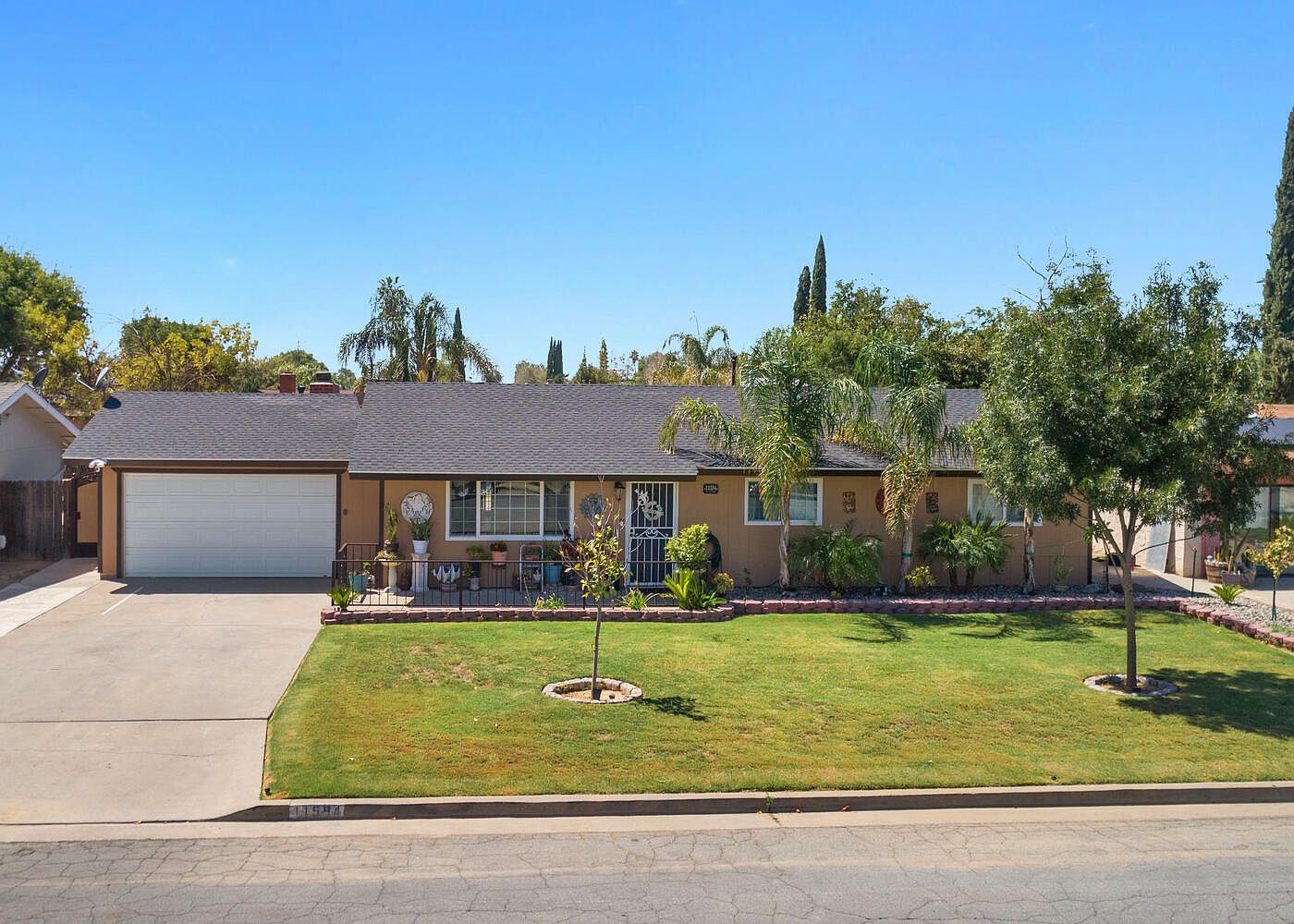 11594 Dawn Lane, Hanford, CA 93230 MLS 225402 Zillow
