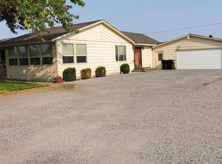 62 Harrison Pl, Burbank, WA 99323