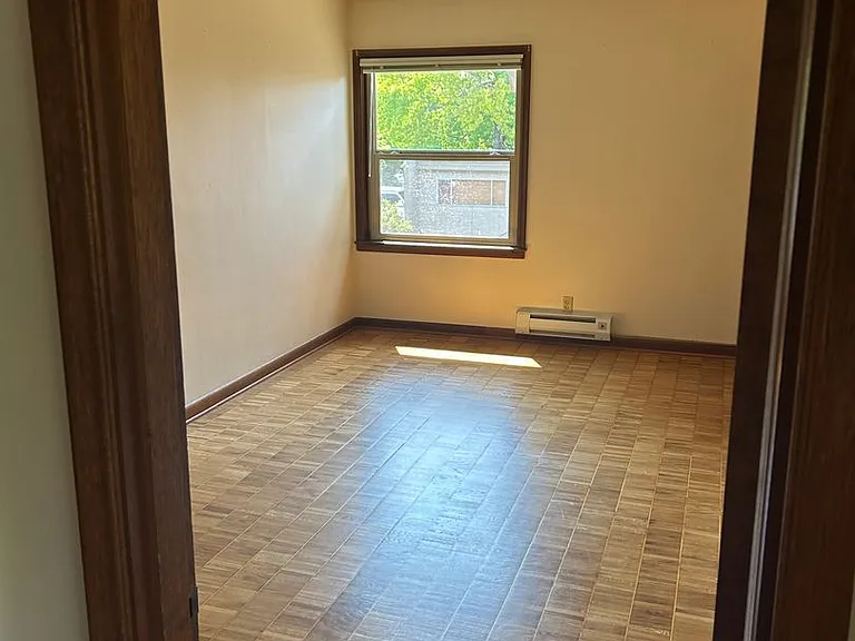 Magnolia Court — Photo 4