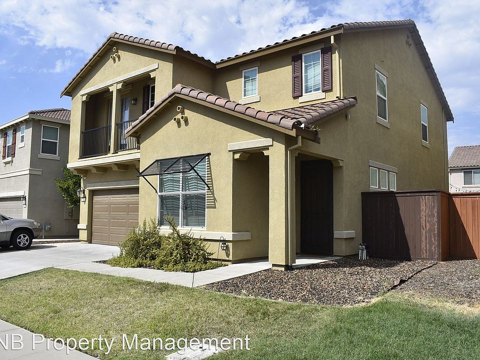 1st image of 2117 Castle Pines Way