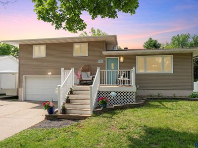 1713 E Fair Ln, Sioux Falls, SD, 57105