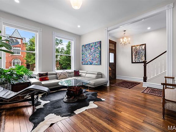 5th image of 2745 Armand Pl