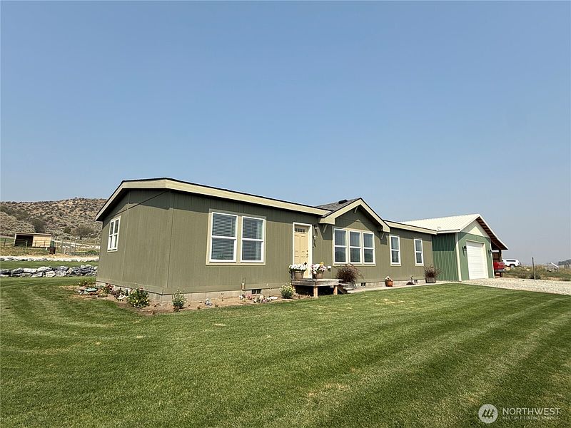 2nd image of 60 Alvarado Road