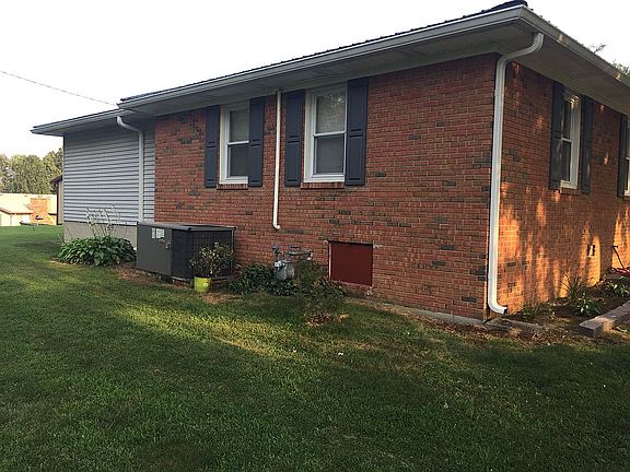 3rd image of 198 Johnson St