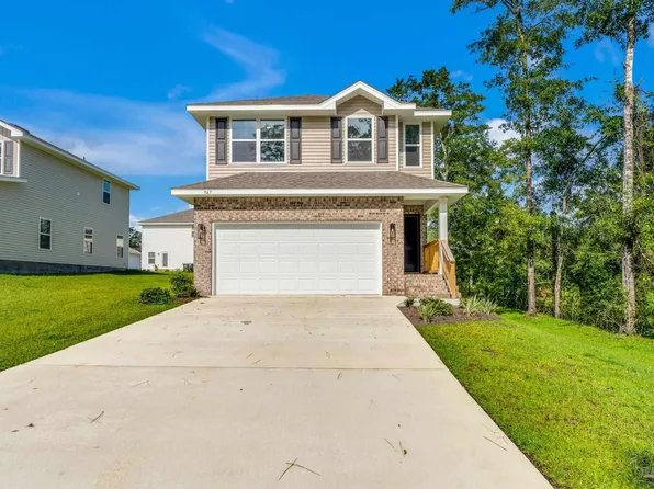947 Pine Top Ln #11B, Cantonment, FL 32533