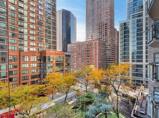 300 E 40th St APT 6L, New York, NY