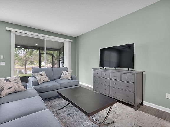 4th image of 3885 Buckthorne Dr Unit C