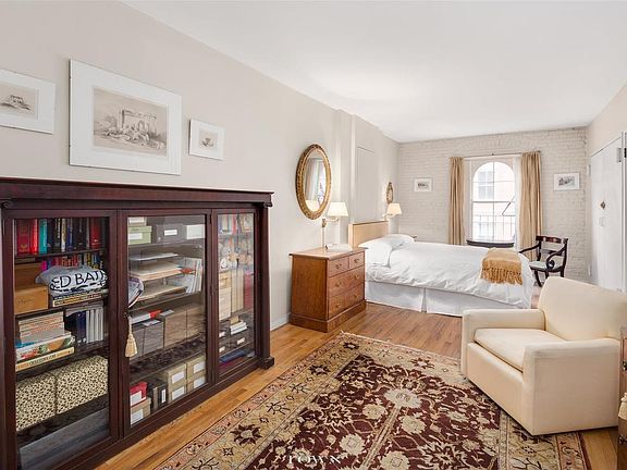 2nd image of 37 Vestry St Fl 5