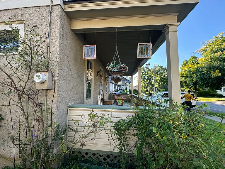 126 Wilson St — Photo 5