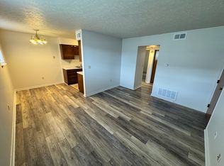 7308 Six Mile Ln, Louisville, KY 40220