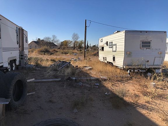 4th image of 12841 W Triple Crown Dr