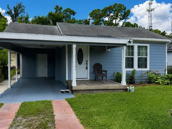 211 Florence St, Orange, TX 77630