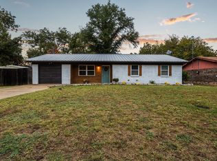 306 W 6th St, Tolar, TX 76476