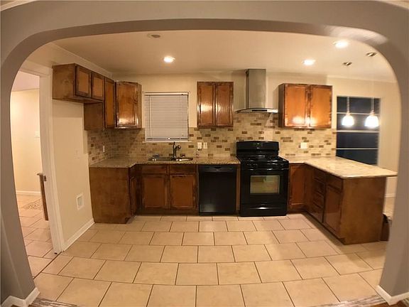 5th image of 1600 Nichols St