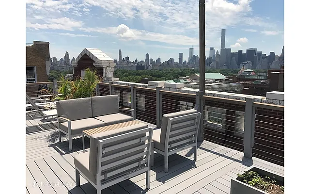 Sold by Douglas Elliman | media 7