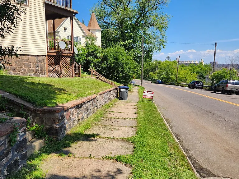 226 Piedmont Ave — Photo 31