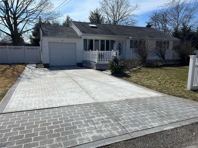 50 Beecher Avenue, East Islip, NY, 11730