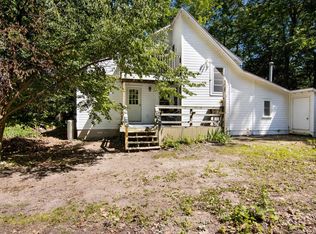 3423 Old State Rd, Frankfort, MI 49635