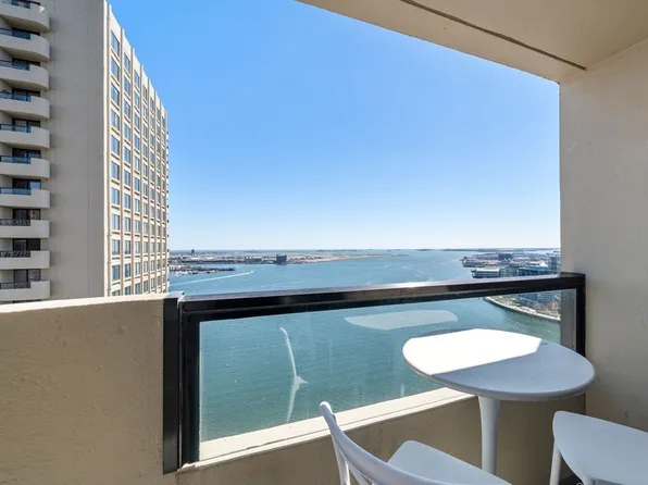 65 E India Row APT 33C, Boston, MA 02110