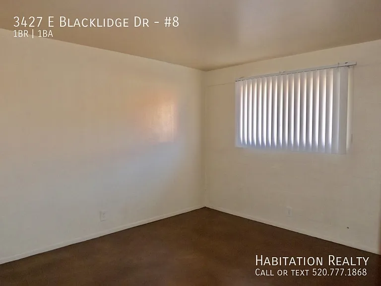3427 E Blacklidge Dr #8 — Photo 11
